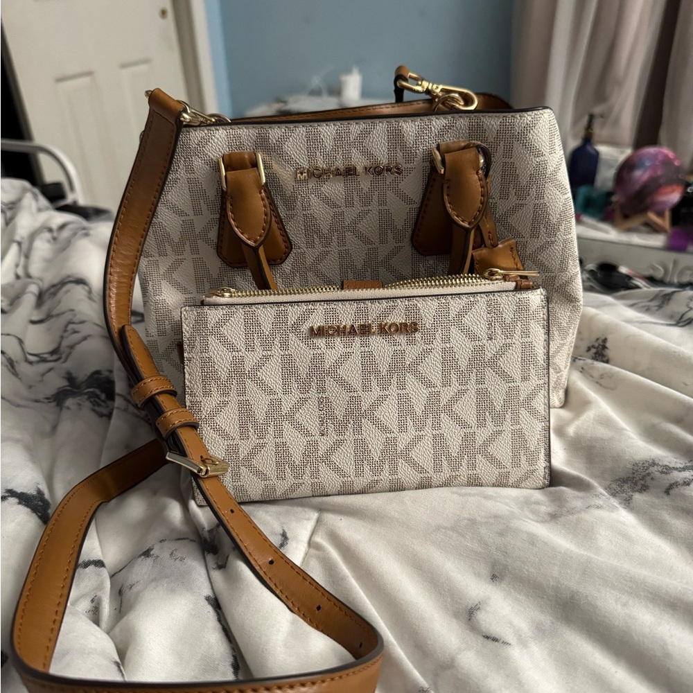 Michael Kors logo handbag/crossbody bag and matching wallet